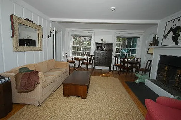 Rented by Avian Village Realty | media 16