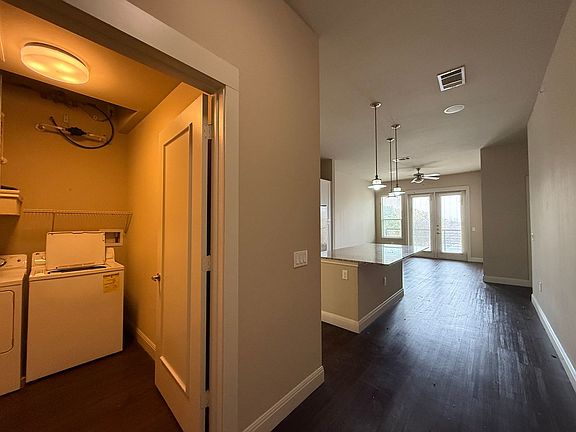 4th image of 801 & 908 N Bishop Ave #2-301