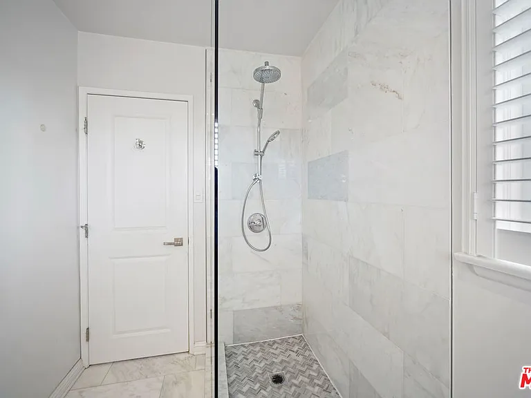 3085 Motor Ave — Photo 30