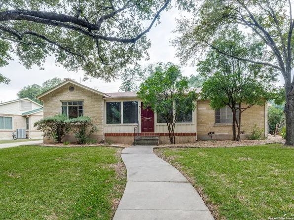 209 Calumet Pl, San Antonio, TX 78209