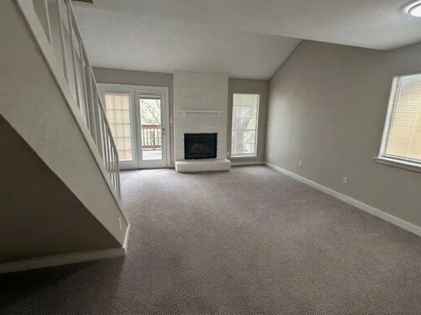 1711 Burton Dr #B, Austin, TX 78741