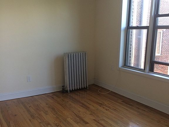 2nd image of 803 Nostrand Ave #Flr3r