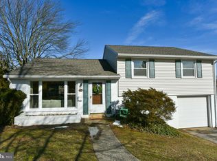 319 Gleaves Rd, Springfield, PA 19064