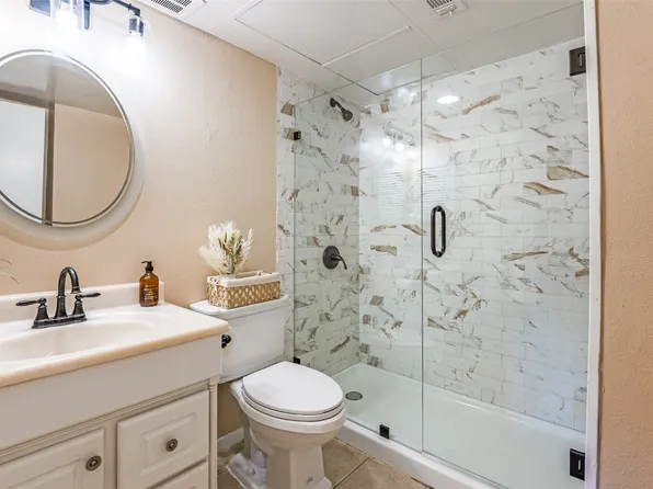 2805 Lineville Dr APT 108, Farmers Branch, TX 75234