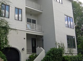 156 Tradd St, Charleston, SC 29401