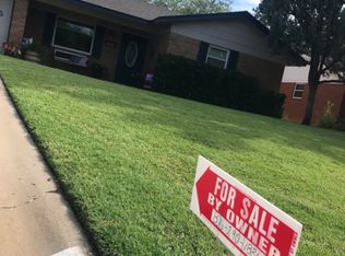 1407 Hillcrest Dr, Canyon, TX 79015