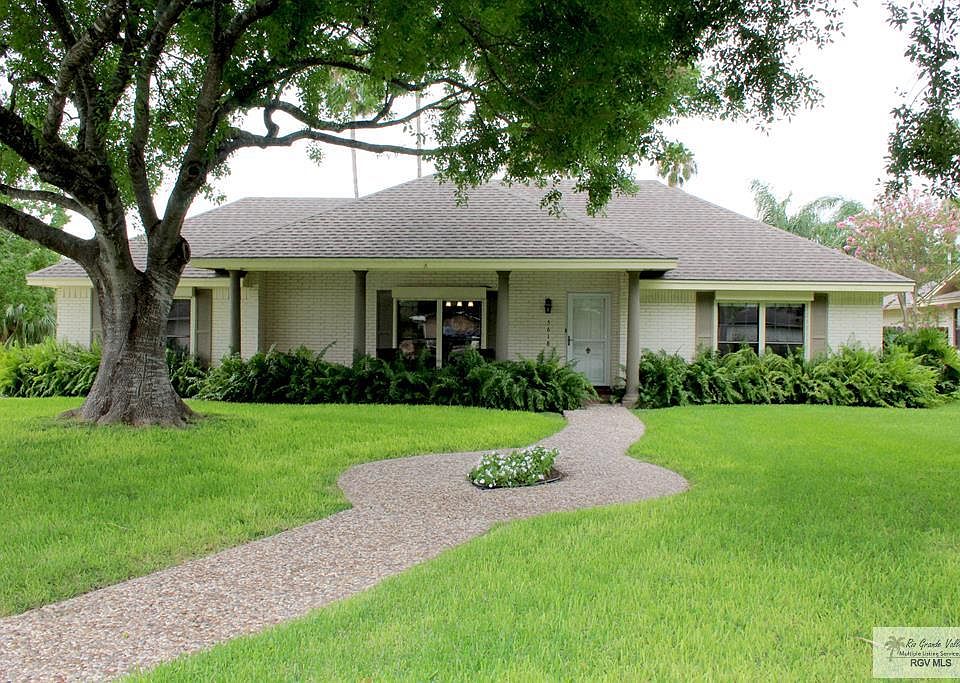 1st image of 5618 La Luna Cir