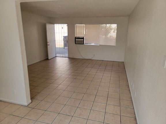 4th image of 1479 N Lugo Ave #1
