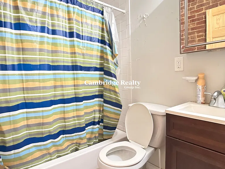 1 Linden St #3T — Photo 8