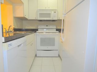 1132 Pine Ridge Cir, Sanford, FL 32773