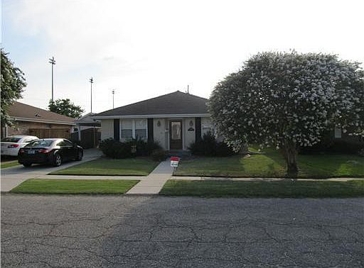 1st image of 3708 Taft Pkwy