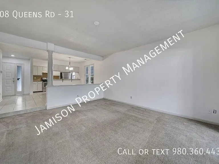 308 Queens Rd #31 — Photo 14
