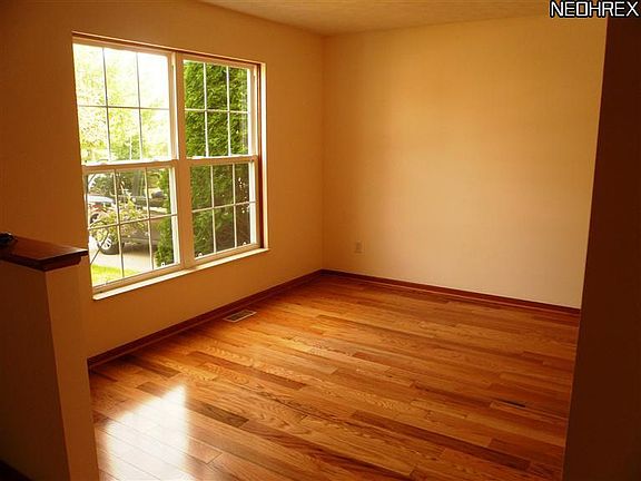 2nd image of 2536 Stonecreek Dr