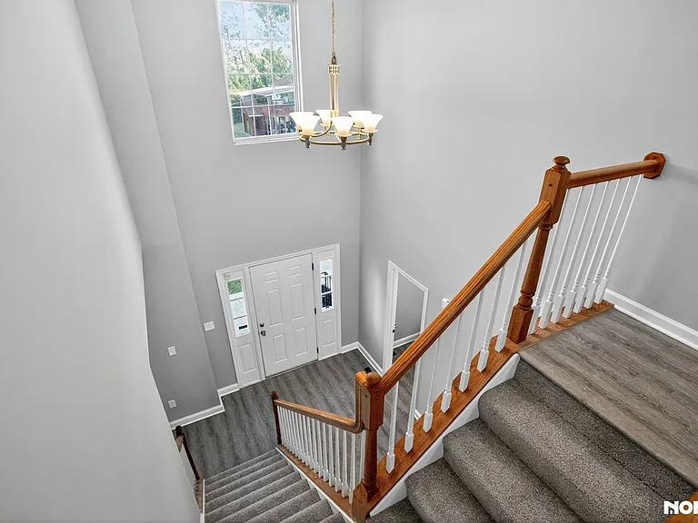 7 Hickory St — Photo 15