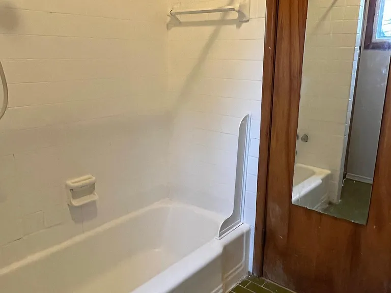 126 Claremont Ave #4 — Photo 4