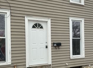 102 E Harrison St #1, Hagerstown, IN 47346