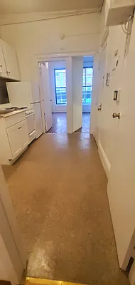 Rented by Manhattan Best Realty, Inc. | media 21