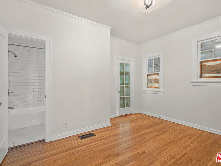 1815 N Grace Ave — Photo 10