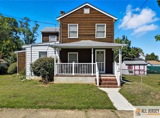 28 Sedgwick St, Jamesburg, NJ 08831