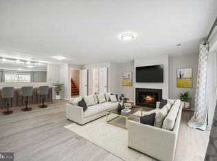 2735 31st Pl NE #2735, Washington, DC 20018