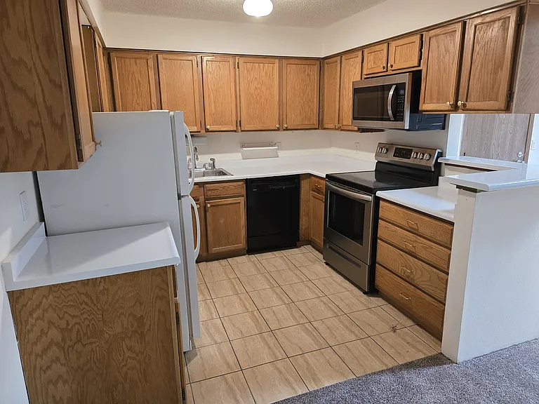 3325 S Ammons St #4-204 — Photo 4