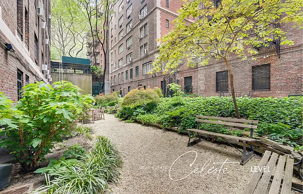 Rented by Level Group | media 97