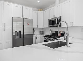 104 Seacountry Ln, Rancho Santa Margarita, CA 92688