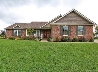 617 Bradford Ct, Farmington, MO 63640