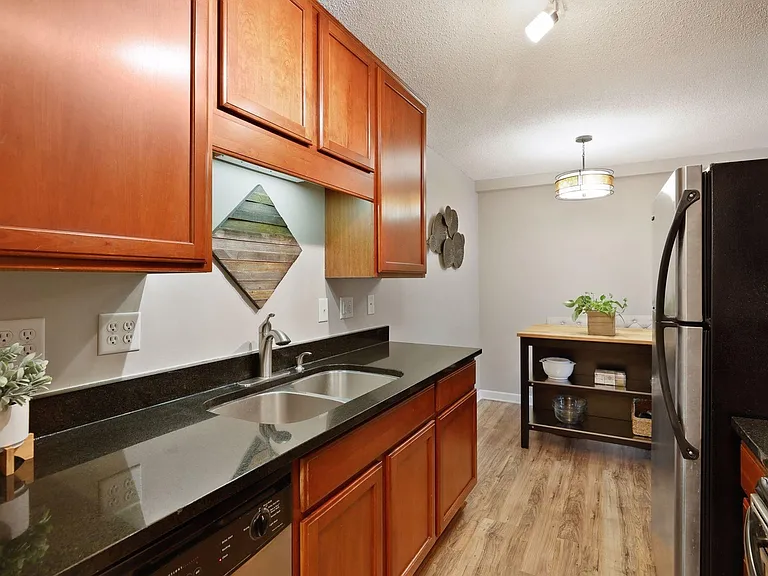 3150 Excelsior Blvd #101 — Photo 7