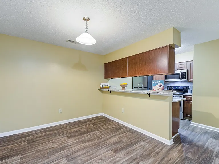Chason Ridge Apartment Homes — Photo 7
