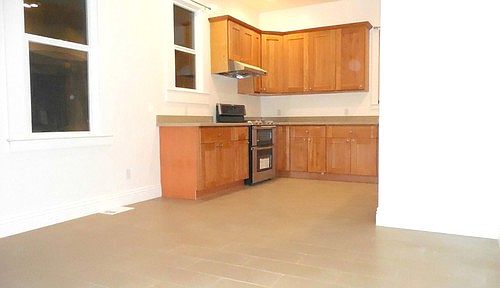 1st image of 706 Spruce X Geary