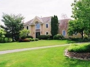 4 Wilson Way, Ringoes, NJ 08551