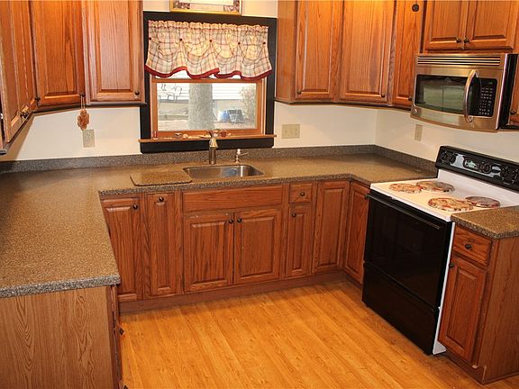 3rd image of 317 Westbrook Dr
