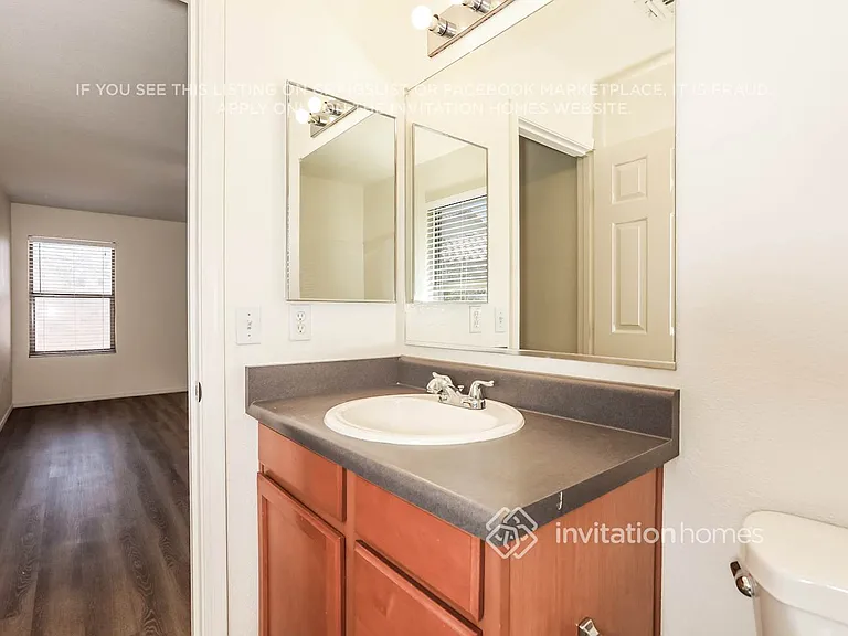 2887 E Cherry Hills Dr — Photo 15