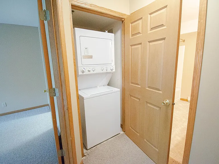 1872 Deerhaven Ln NE #5 — Photo 13
