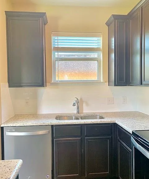 5936 Garnet Hill Ln — Photo 15