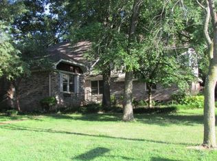 2376 N Twelve Oaks Dr, Fayetteville, AR 72703