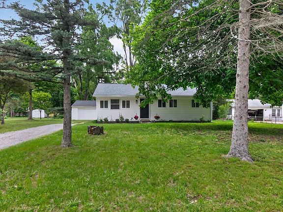 2nd image of 248 McConnell Dr