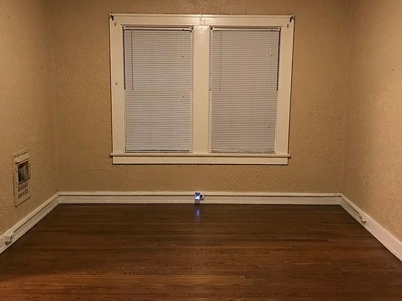 4th image of 213 SW 18th Ave APT A