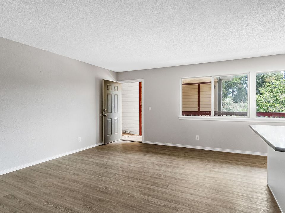 RockView Apartments 7 Cantril St Castle Rock CO Zillow