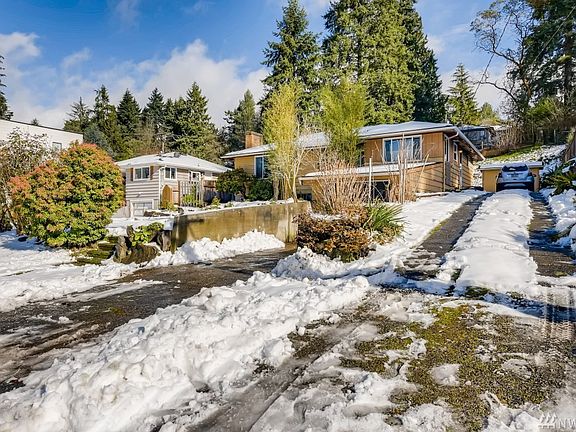3rd image of 18334 10th Ave NE