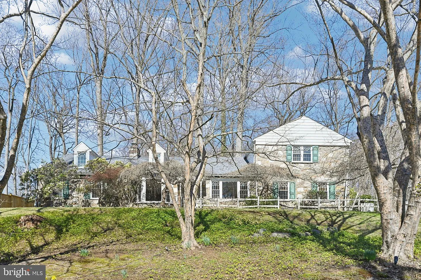 1268 Rydal Rd photo 1