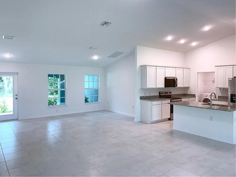22376 Blanchard Ave — Photo 17
