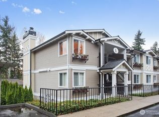 11215 NE 128th Street #L301, Kirkland, WA