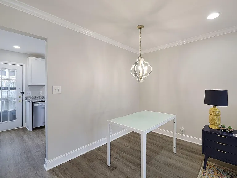 743 Kent Rd — Photo 12