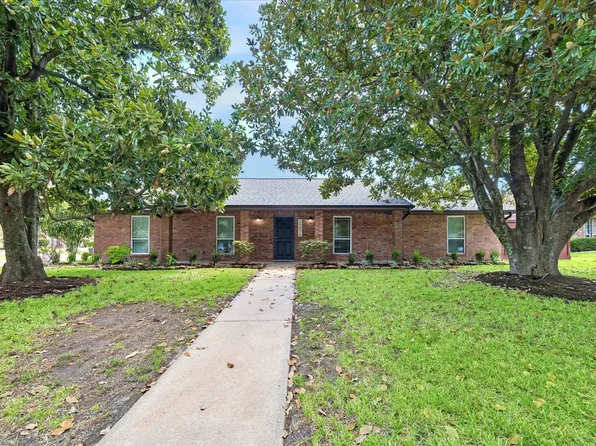 19614 Suncove Ln, Humble, TX 77346