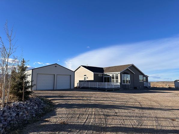 380 Longview Ln