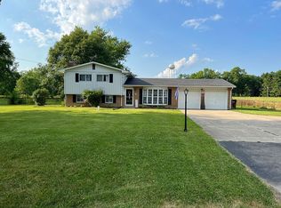 5884 Troy Rd, Springfield, OH 45502