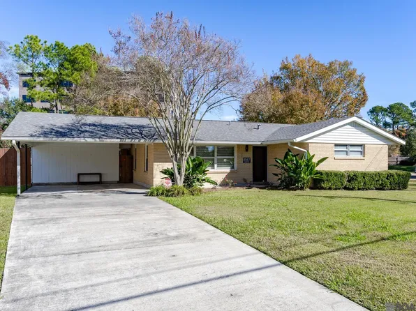 8567 N Essen Heights Ct, Baton Rouge, LA 70809