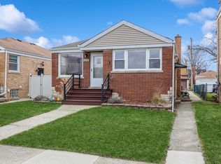 2249 S 13th Ave, North Riverside, IL 60546